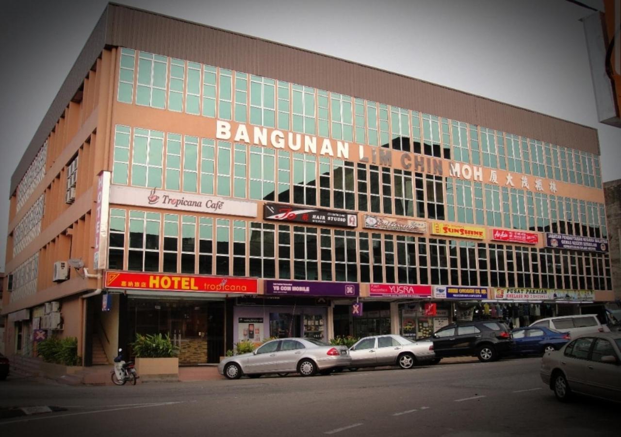 Tropicana Hotel Gemas Exterior photo